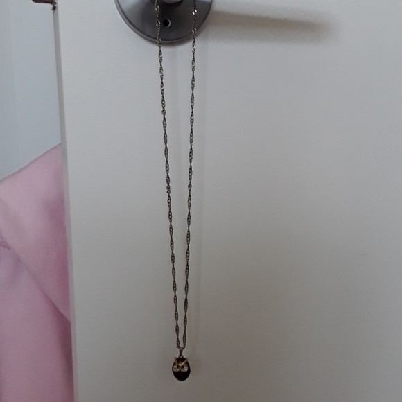 Gold owl necklace - Picture 3 of 4